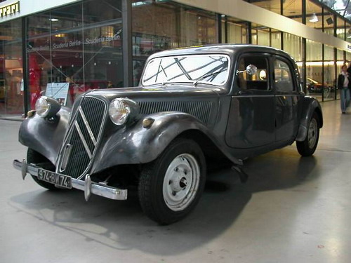 Restaurierung eines Citroën 11 BN von 1953