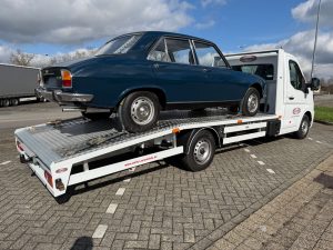 17Renault Master Abschlepper 081 150326