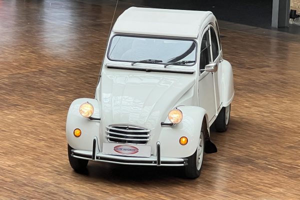 01Citroen 2 CV Deutschland aus der Ente 002 190925