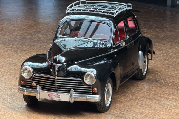 01Peugeot 203 Peine Touché 004 280526