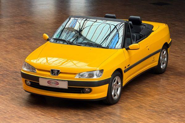 01Peugeot 306 Cabrio Jaune Genet 016 300726