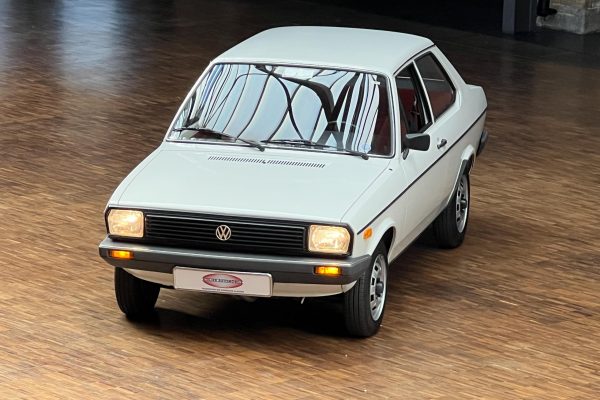 01VW Derby 44 Jahre Junger Neuwagen 001 110925