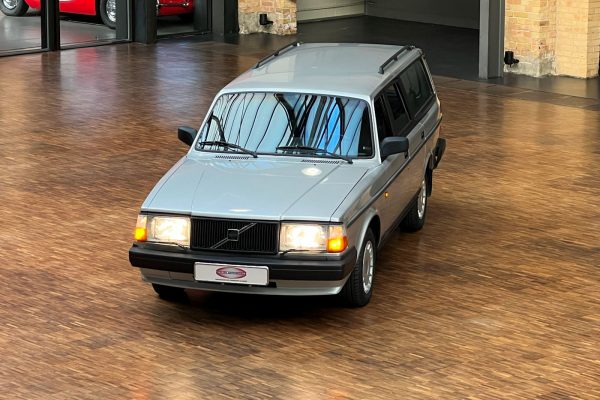 01Volvo 240 Polarklima 010 181225